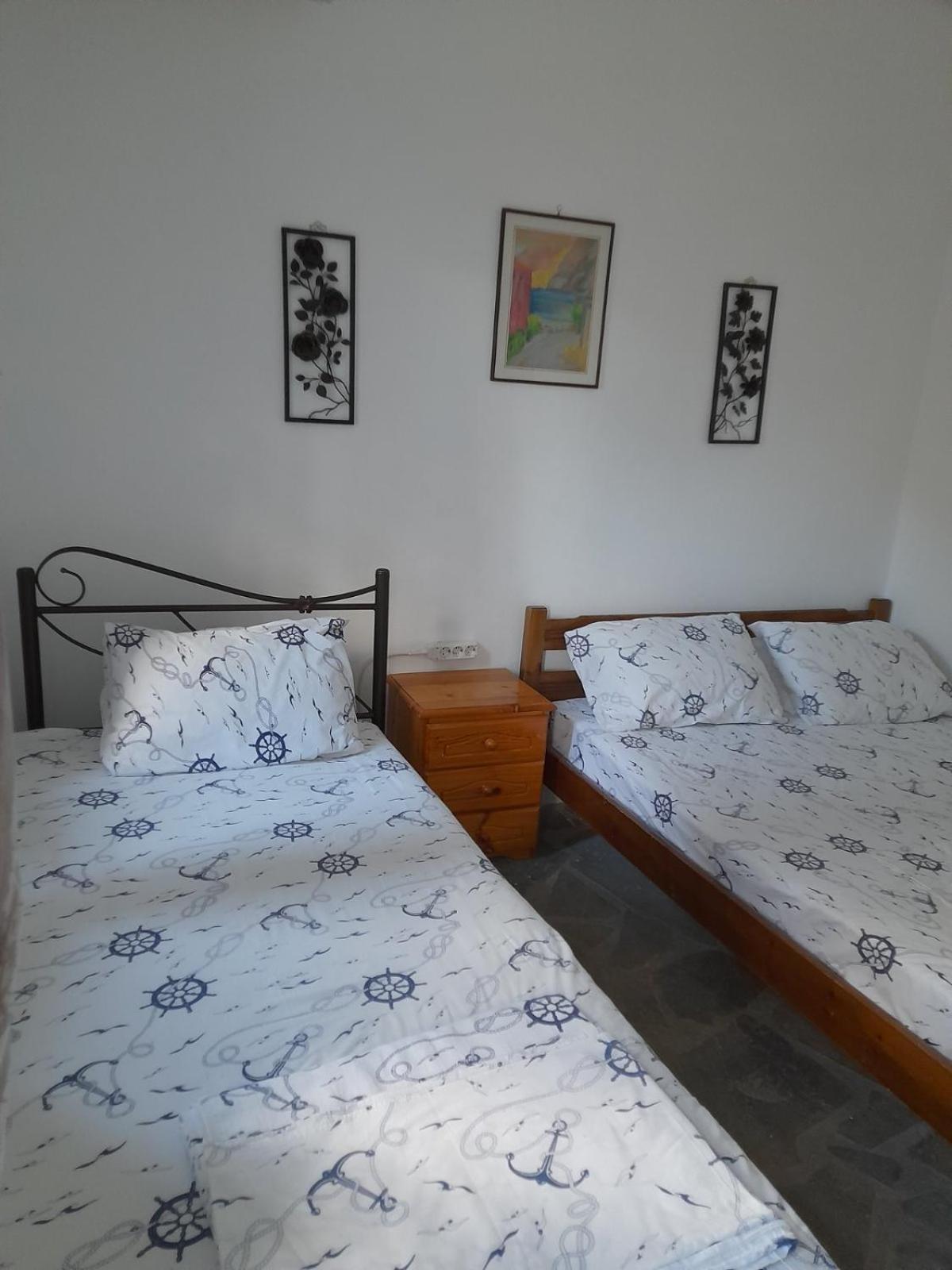 Δωμάτια Κόκκινος Πύργος Plomari Exterior foto